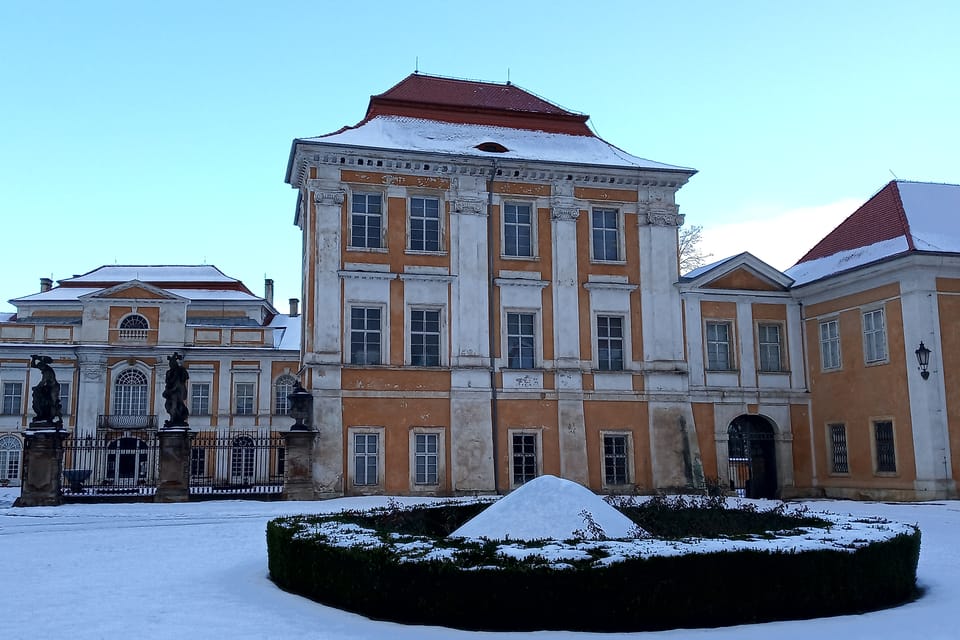 Château de Duchcov | Photo: Jana Vitásková, ČRo Château de Duchcov | Photo: Jana Vitásková, ČRo