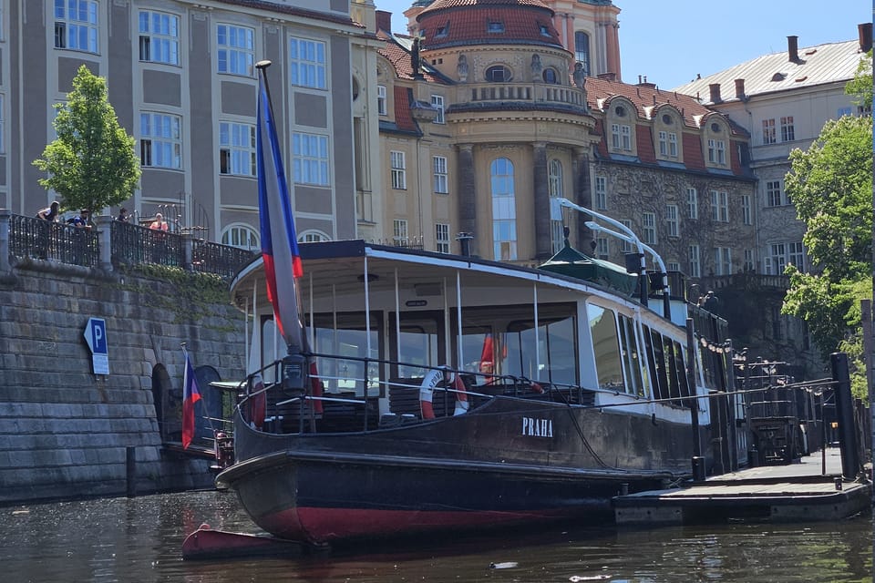 Port sous le pont Charles | Photo: Štěpánka Budková,  Radio Prague Int.