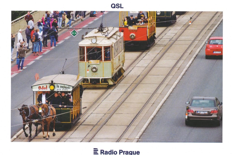 Le defilé solennel des tramways historiques | Photo: Vít Šimánek, ČTK Le defilé solennel des tramways historiques | Photo: Vít Šimánek, ČTK