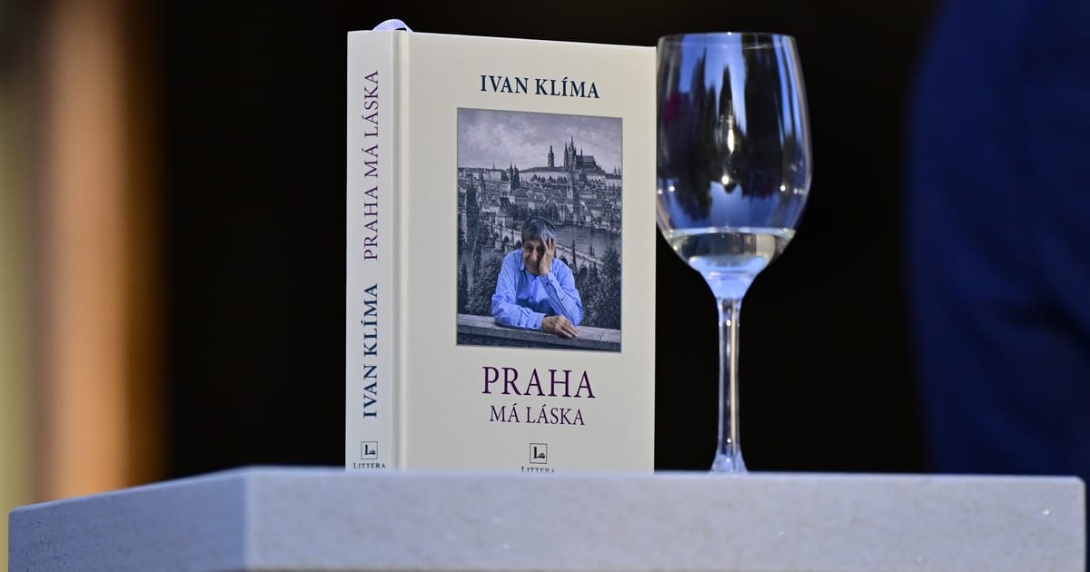Prague, mon amour : un livre inédit d’Ivan Klíma publié un an après sa mort 