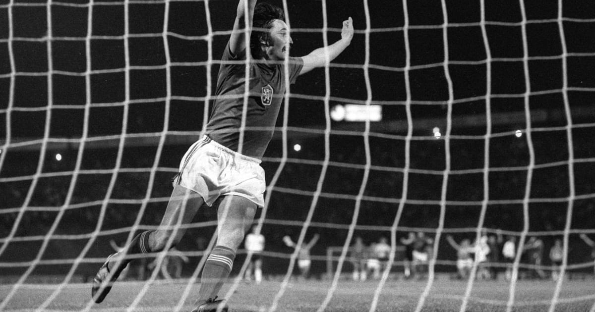 La Panenka Ou Le Penalty Le Plus Célèbre De Lhistoire Du Football