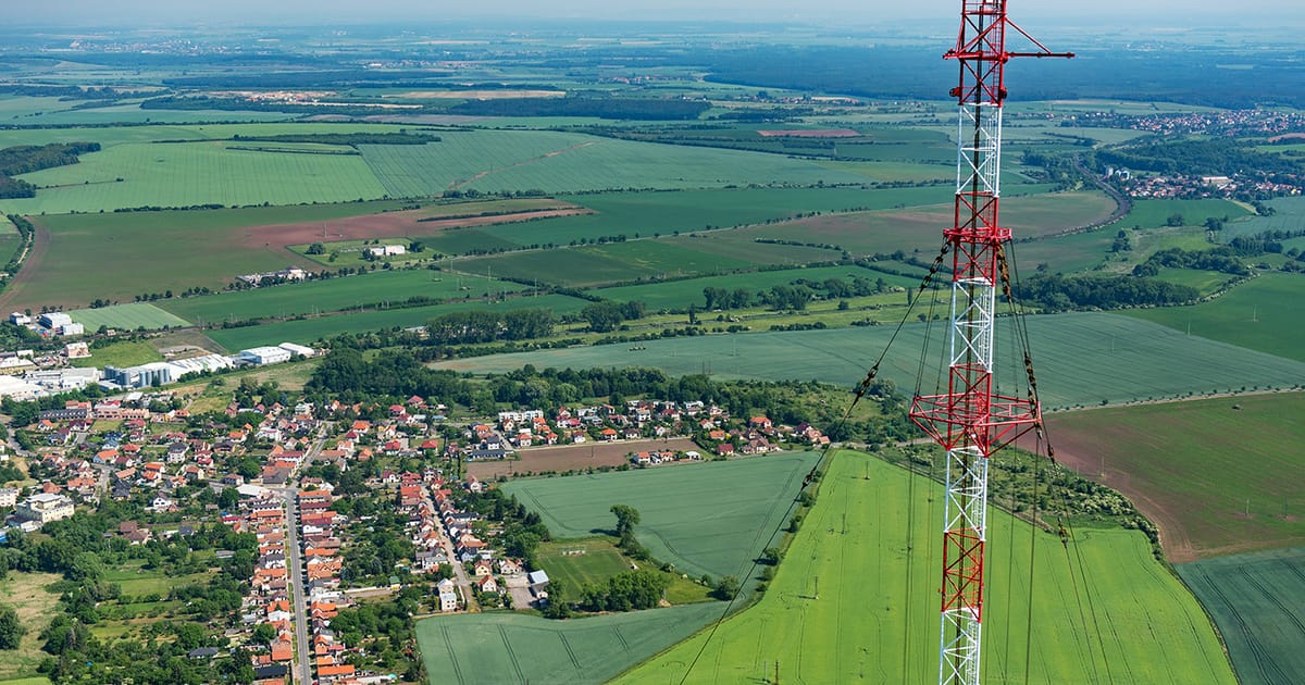 Démantèlement annoncé des pylônes de Liblice, repère emblématique de la Bohême centrale