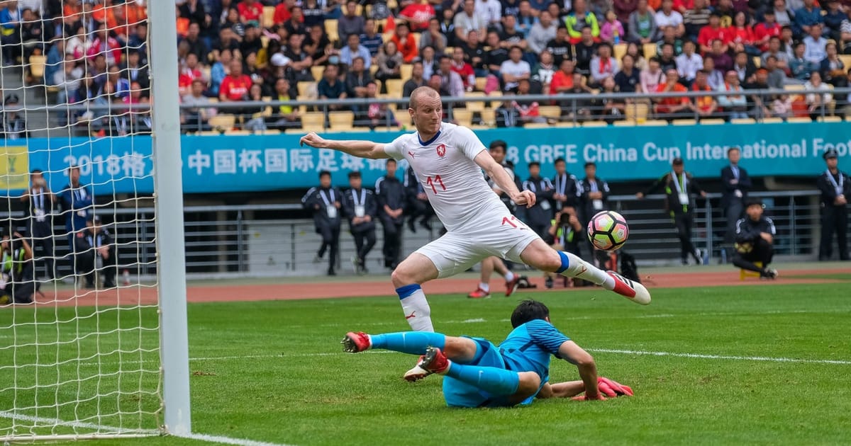 Foot : la République tchèque reçue trois sur quatre en ...